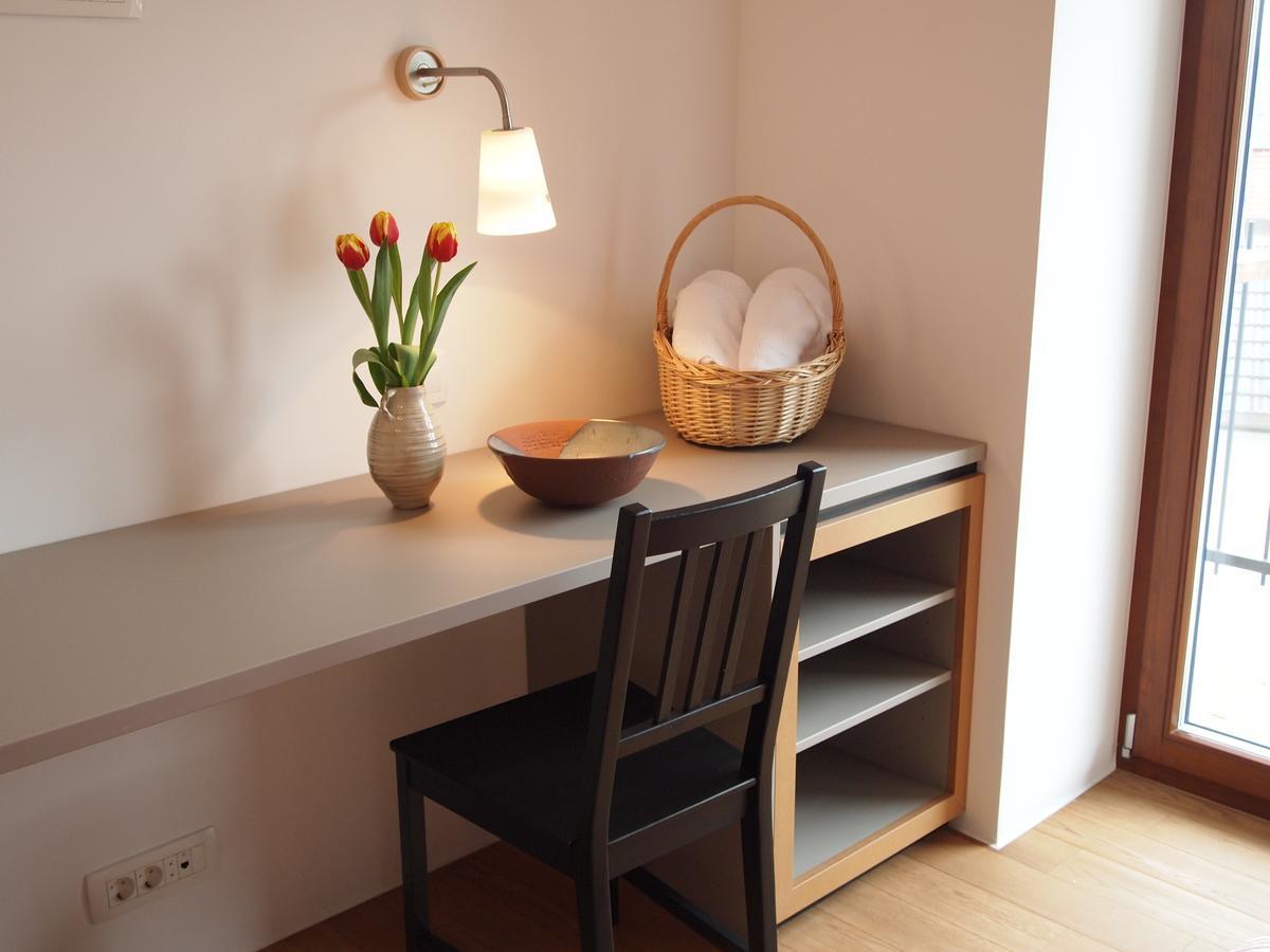 Bed & Breakfast Base Camp Krize Room photo